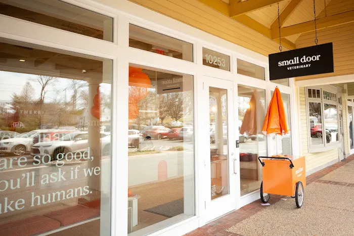 Small Door Veterinary - Bethesda 1