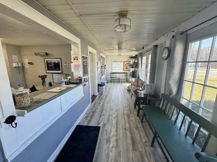 Highland Veterinary Hospital 12