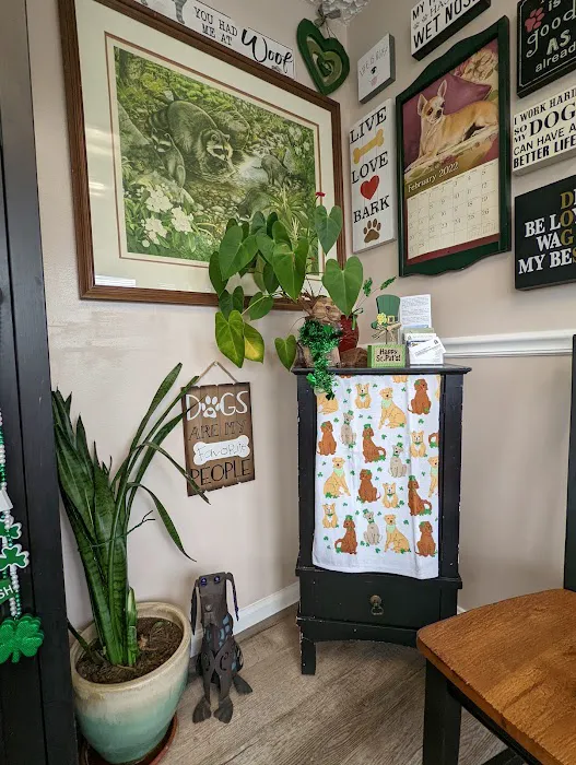 River Oaks Veterinary Clinic 1