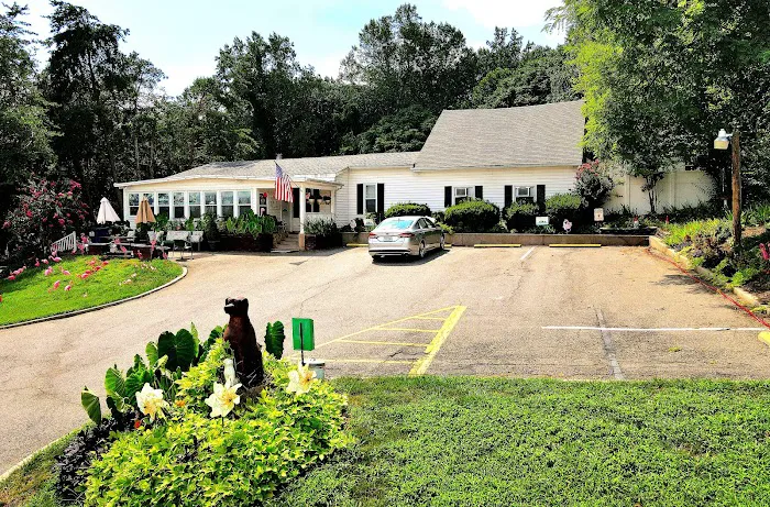 River Oaks Veterinary Clinic 8