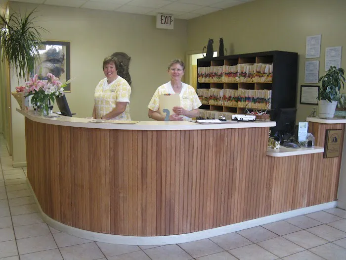 Hollin Hall Animal Hospital 5