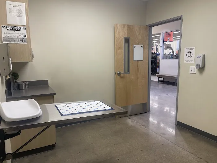 Vetco Total Care Animal Hospital 10