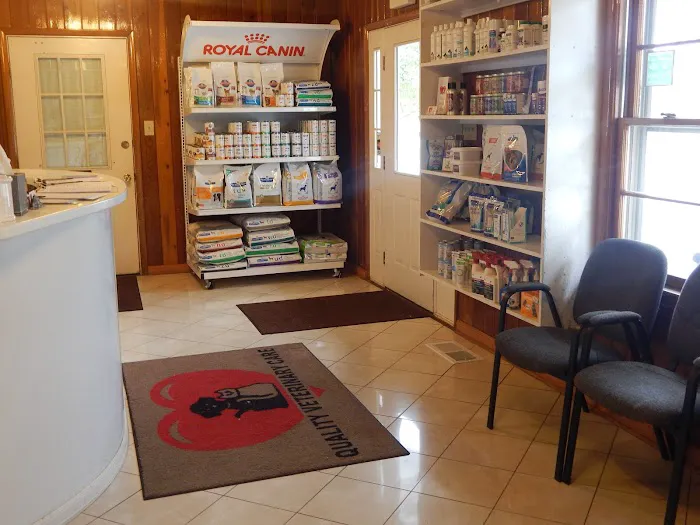 West Marietta Veterinary Clinic 12