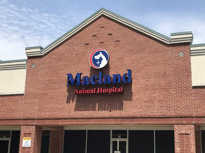 Macland Animal Hospital 12