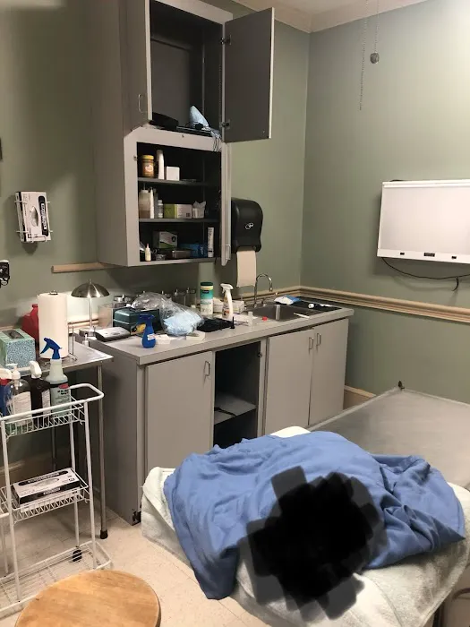 Santa Marietta Animal Hospital LLC 12