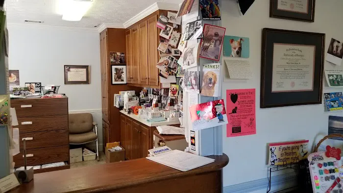 Johnson Ferry Animal Hospital 12