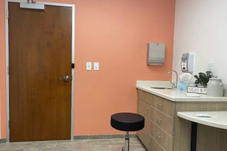 Fetch Specialty & Emergency Veterinary Centers - Greenville, SC
