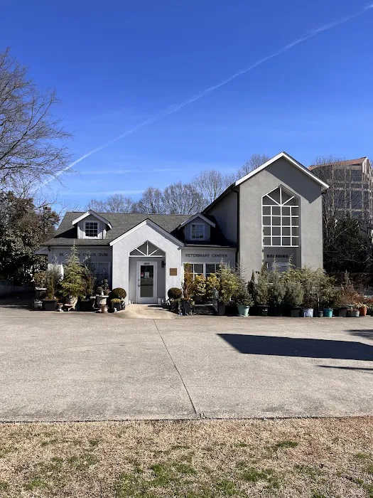 Veterinary Center of Buckhead 12