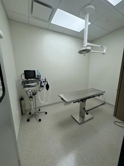 Highland Veterinary Center 6