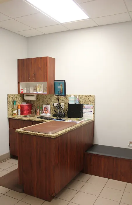 Care More Animal Hospital 2