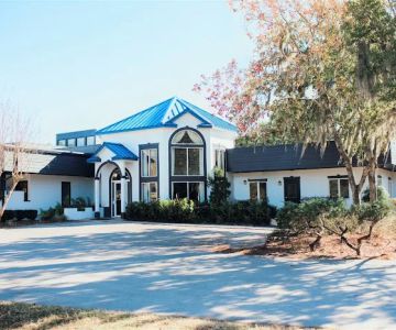 Peterson Smith Equine Hospital + Complete Care