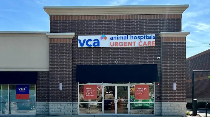 VCA Animal Hospitals Urgent Care - Skokie 7