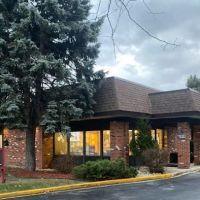 Touhy Animal Hospital & Grooming ico