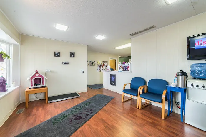 Knoll Animal Hospital 12
