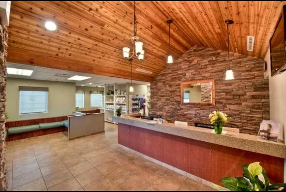 Okeechobee Veterinary Hospital 12
