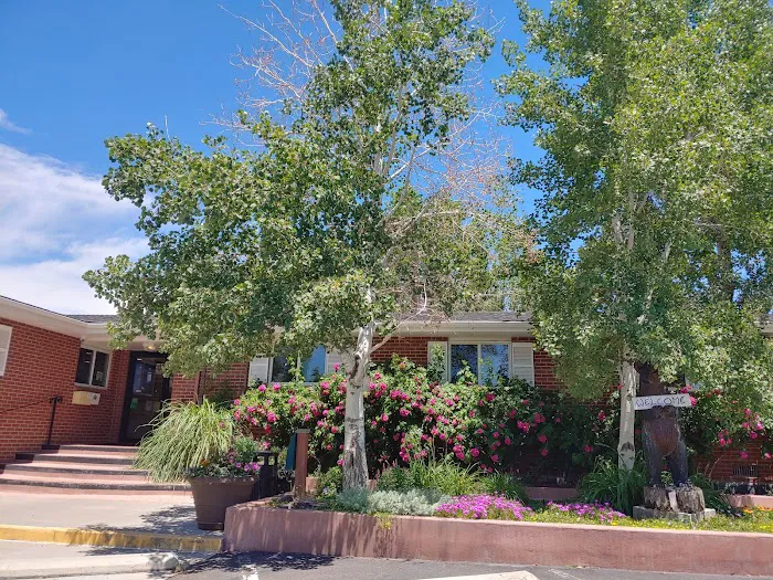Eastlake Veterinary Services 8