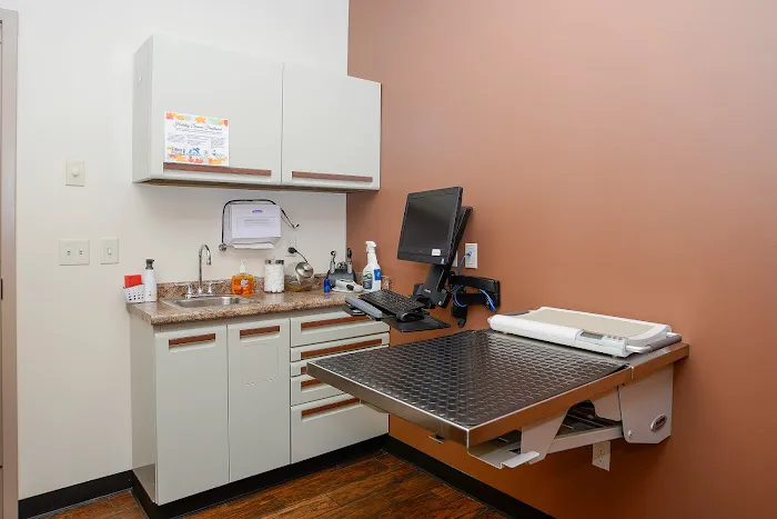 Bigger Road Veterinary Clinic 12