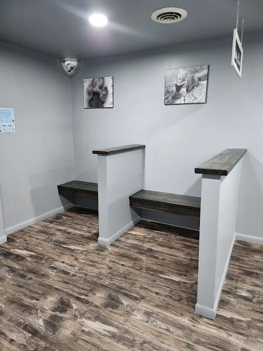Mayville Veterinary Clinic 8