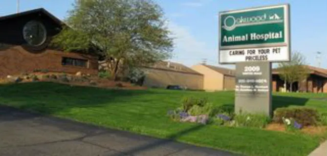 Oakwood Animal Hospital 1