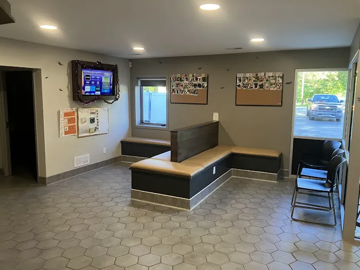 Kalamazoo Animal Hospital PC 4