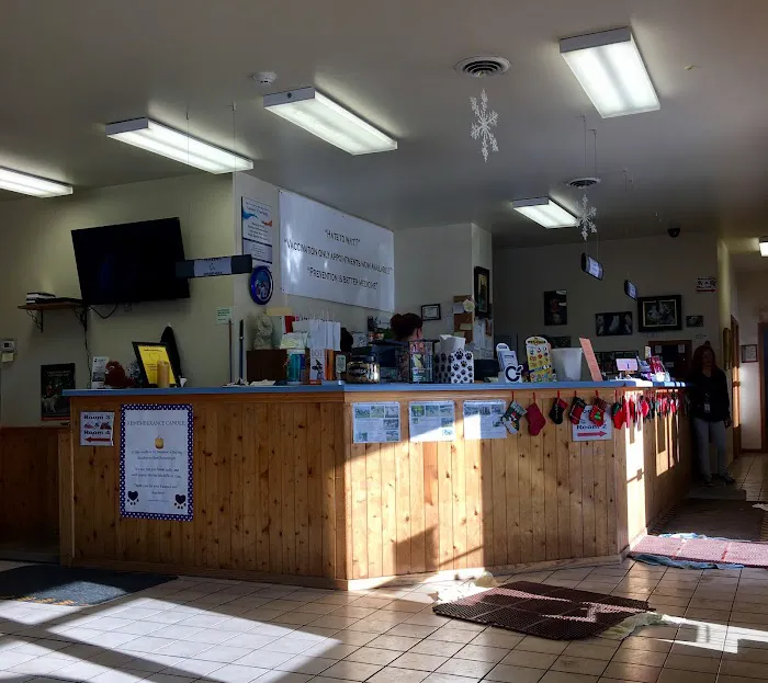 Fox Lake Animal Hospital 12