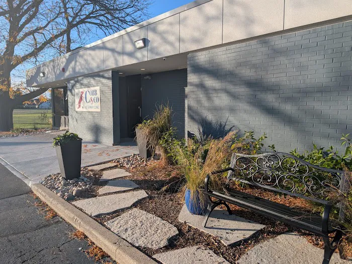 Cobb & Co Veterinary Clinic 1