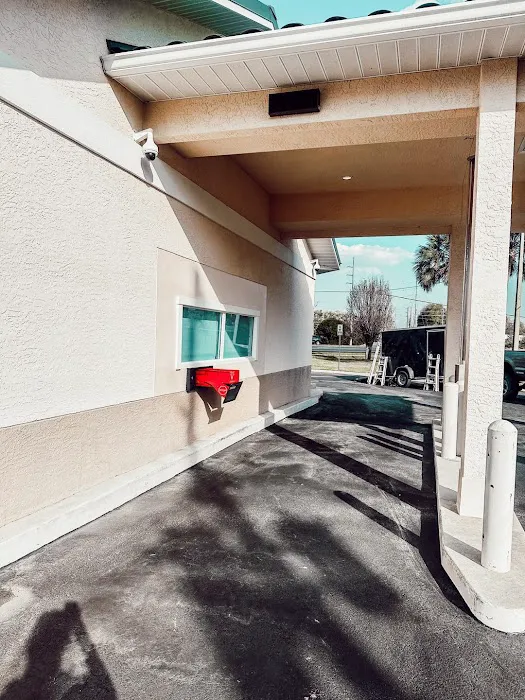 Central Florida Veterinary Hospital 6