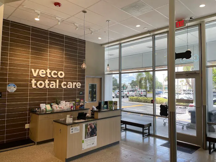 Sarasota Tamiami Animal Hospital 12
