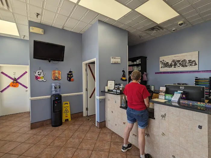 Centreville Square Animal Hospital 12