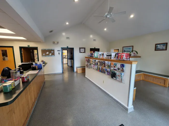 Dunkirk Animal Hospital 12