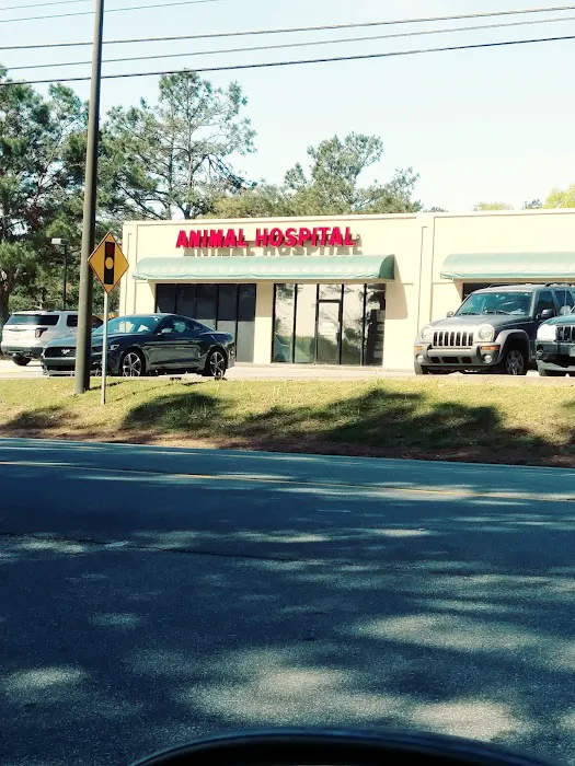 Animal Hospital of West Woodstock 5