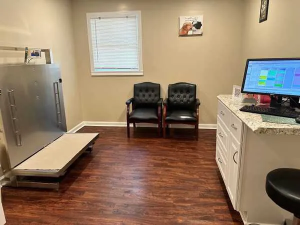 Etowah Veterinary Hospital 12