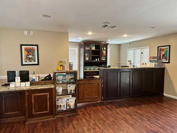 Etowah Veterinary Hospital 12