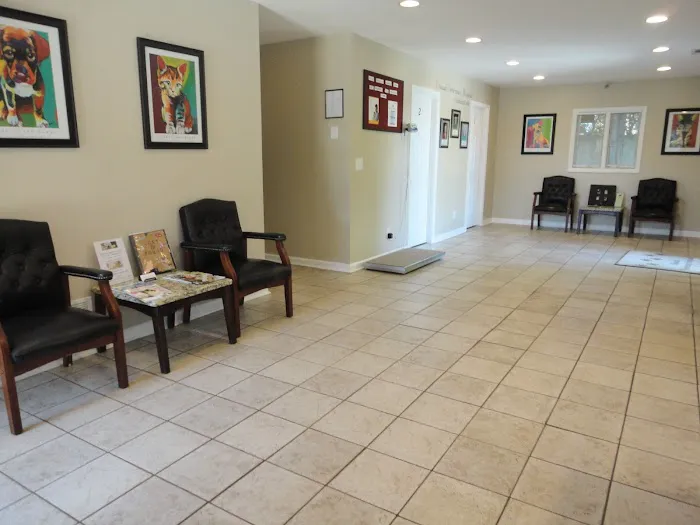 Etowah Veterinary Hospital 12