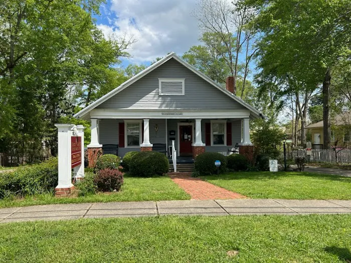 North Gay Street Veterinary Clinic 1