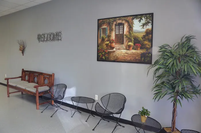 Hixson Pet Wellness Center: Denise Jones D.V.M. 5