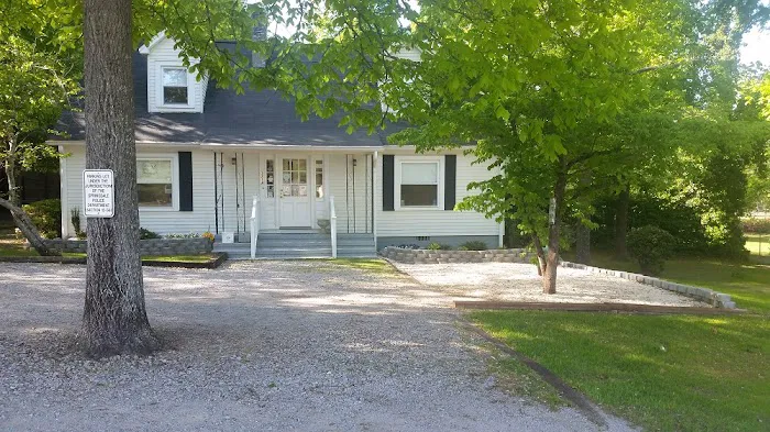 West Columbia Animal Clinic 12