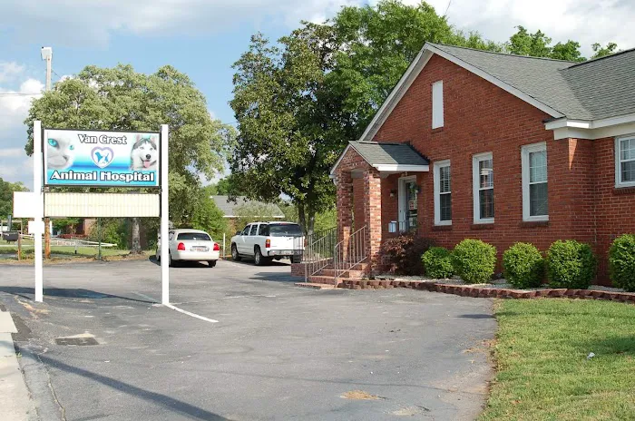 Van Crest Animal Hospital 12