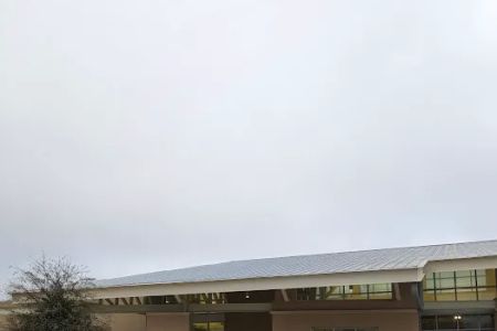 The Leeu Naylor Medical Building