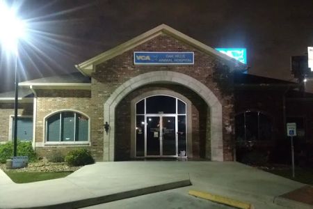 VCA Oak Hills Animal Hospital