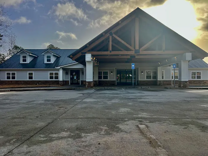 The Grove Animal Hospital 4