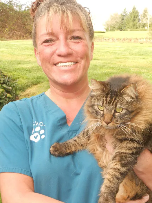 Columbia Veterinary Center: Cleveland Tammy R DVM 12