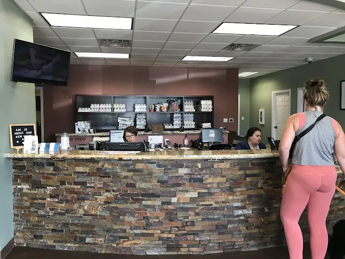 Oak Forest Veterinary Hospital 12
