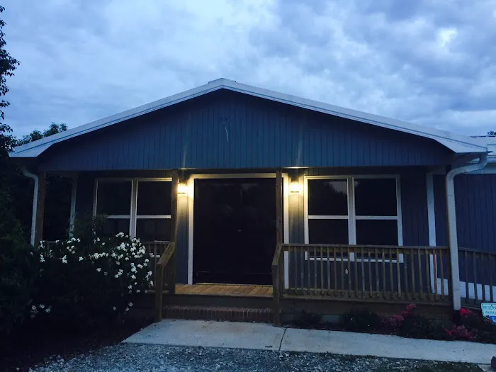 Valley Walk Animal Hospital - Dr. Tony Holtzclaw 12
