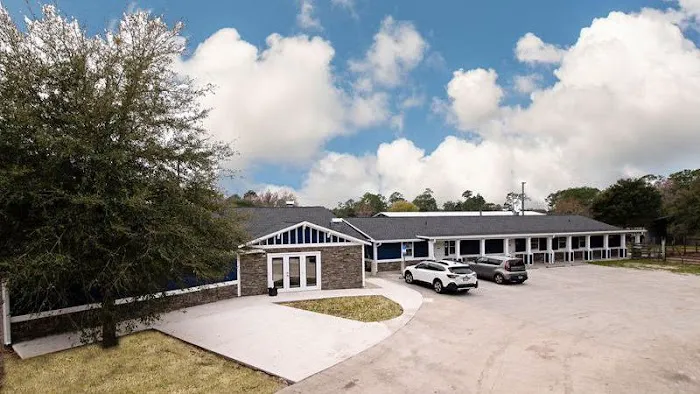 Southeast Veterinary Hospital 8