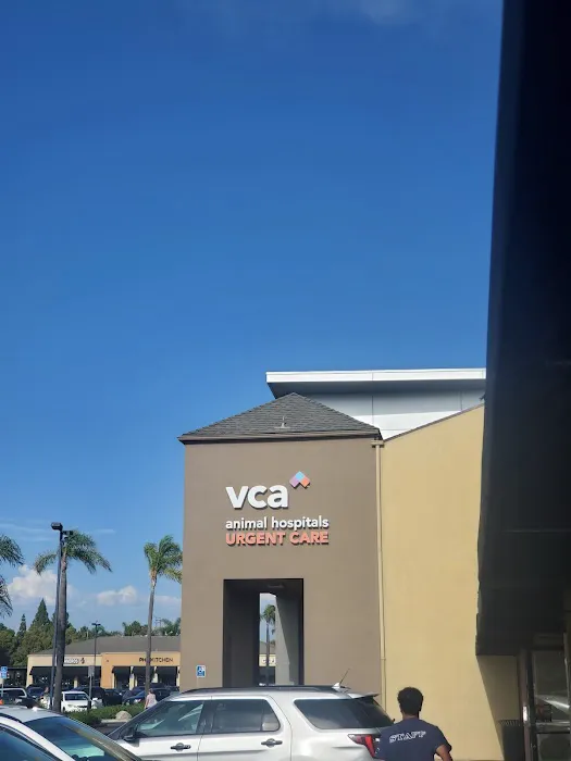 VCA Animal Hospitals Urgent Care - Mira Mesa 10