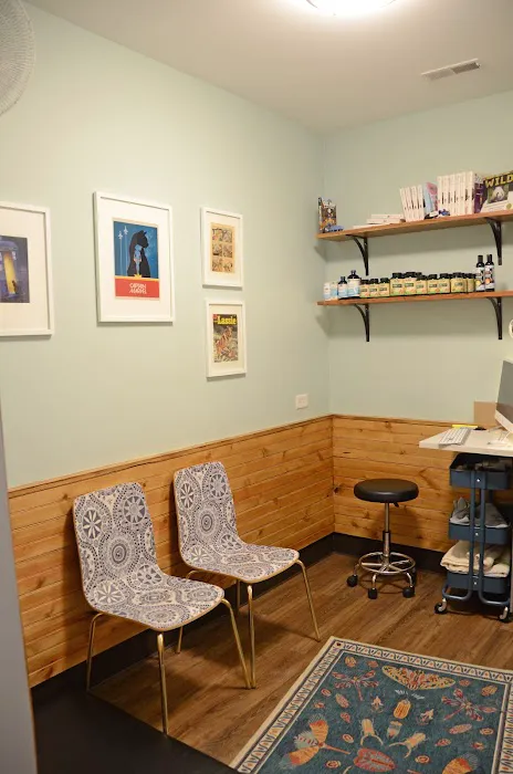 Royal Treatment Veterinary Center, Wilmette 12