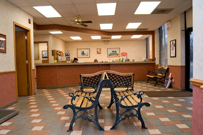 Animal Medical Center of Itasca 12