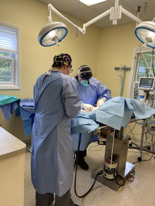 Warrenville Grove Animal Hospital 12