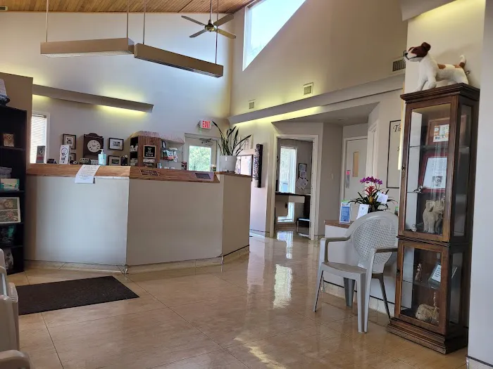Clayton Road Veterinary Hospital 2